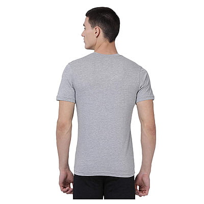 Levi’s Ultra-Soft Cotton 300 LS Classic V Neck Solid T-Shirt (Pack of 2) Levi’s Ultra-Soft Cotton 300 LS Classic V Neck Solid T-Shirt (Pack of 2)